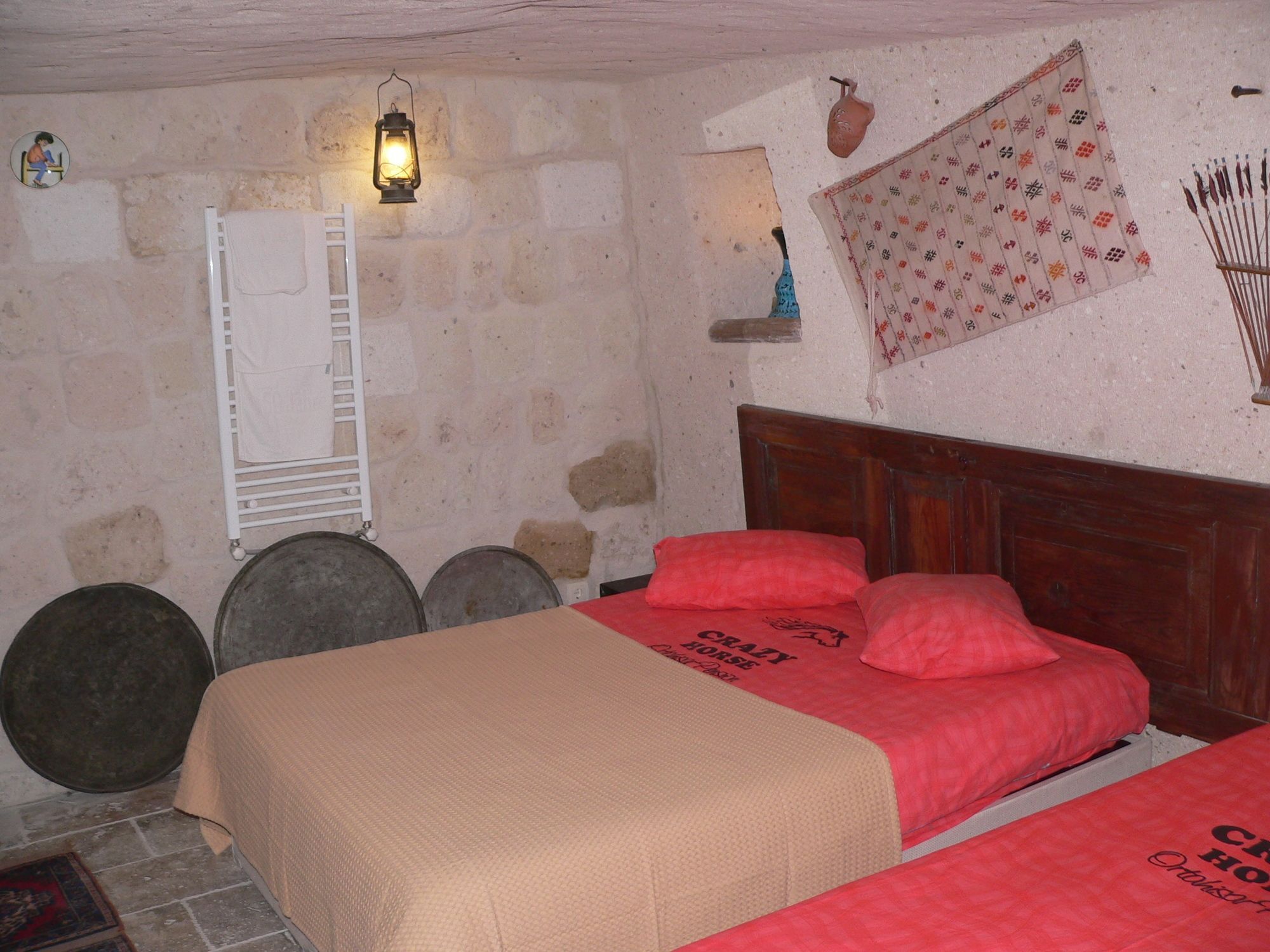 Crazy Horse Pension Ortahisar Buitenkant foto